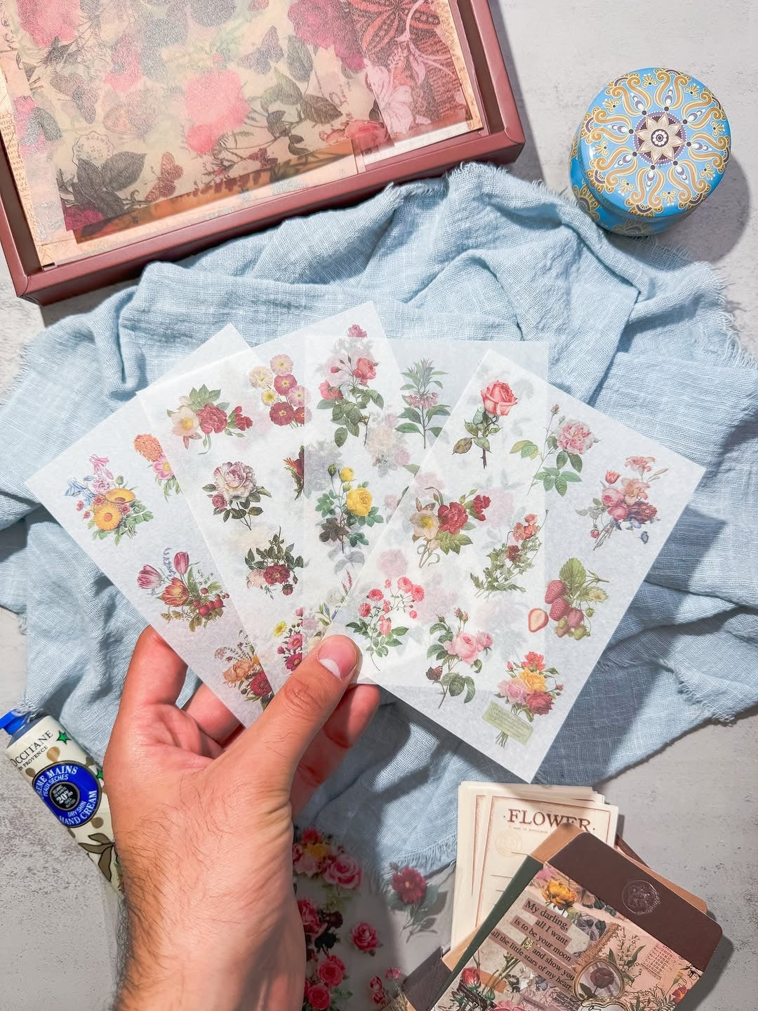 صندوق الجورنال الشامل letter from flowers