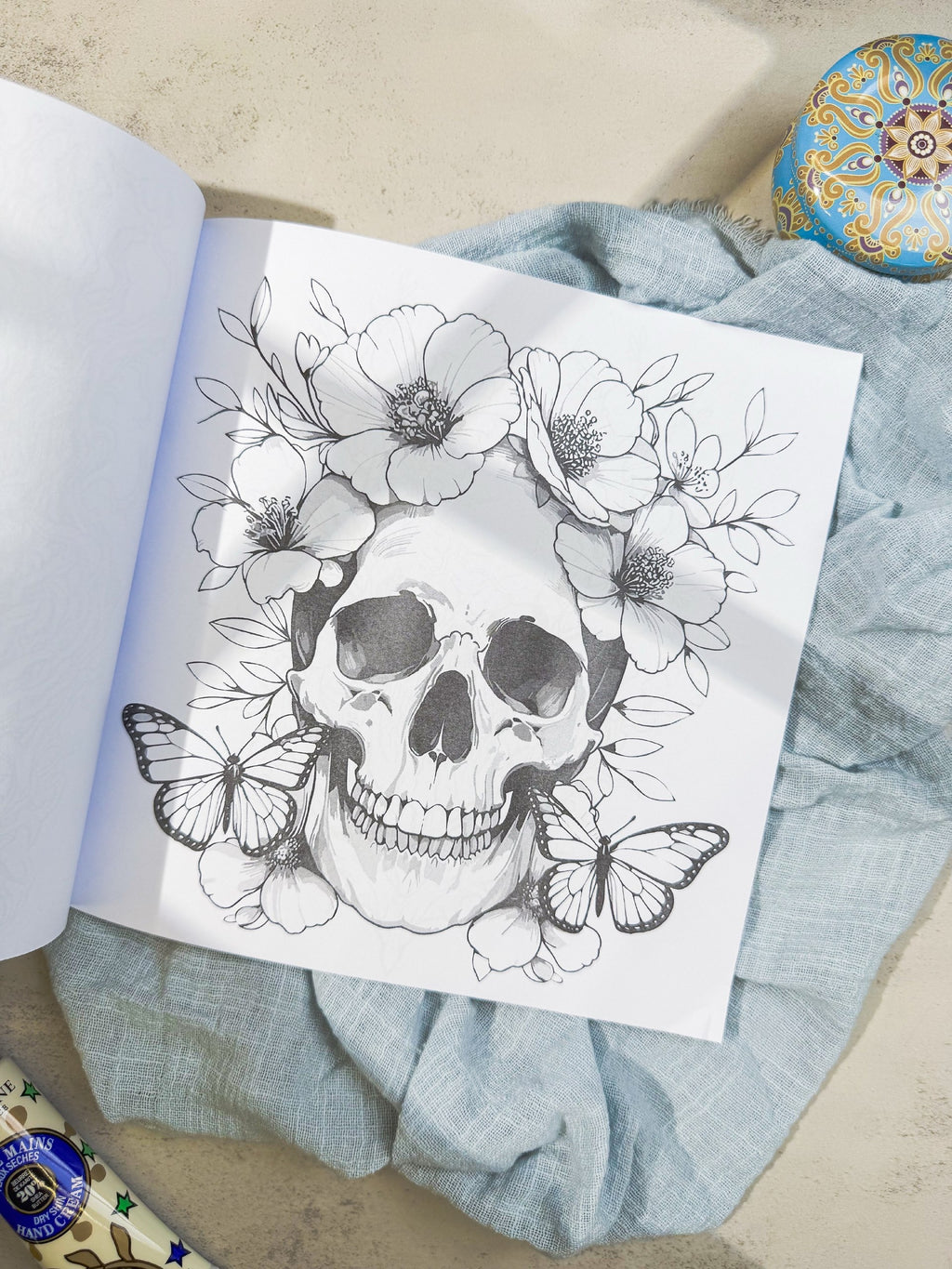 دفتر تلوين skull pattern