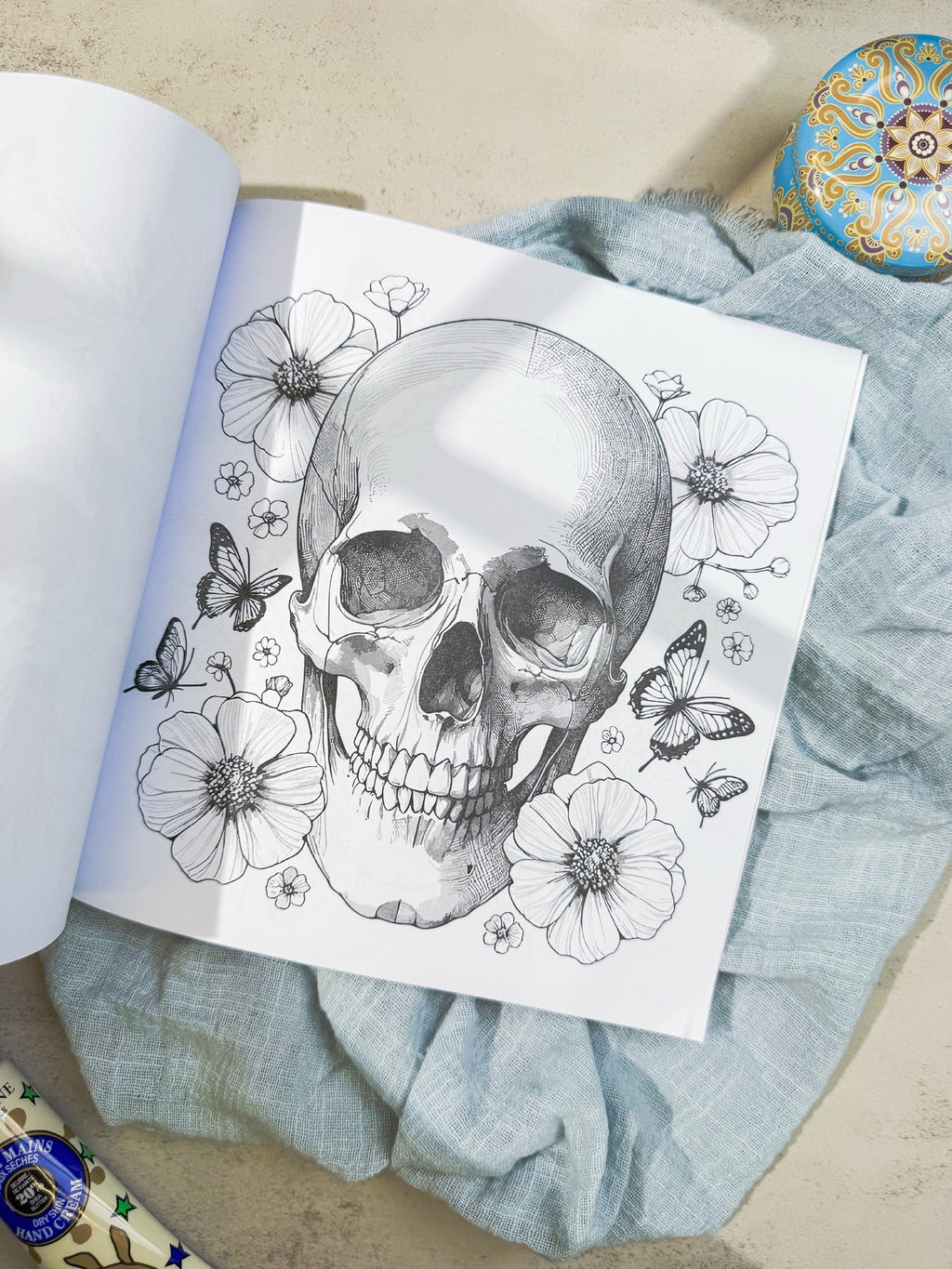 دفتر تلوين skull pattern
