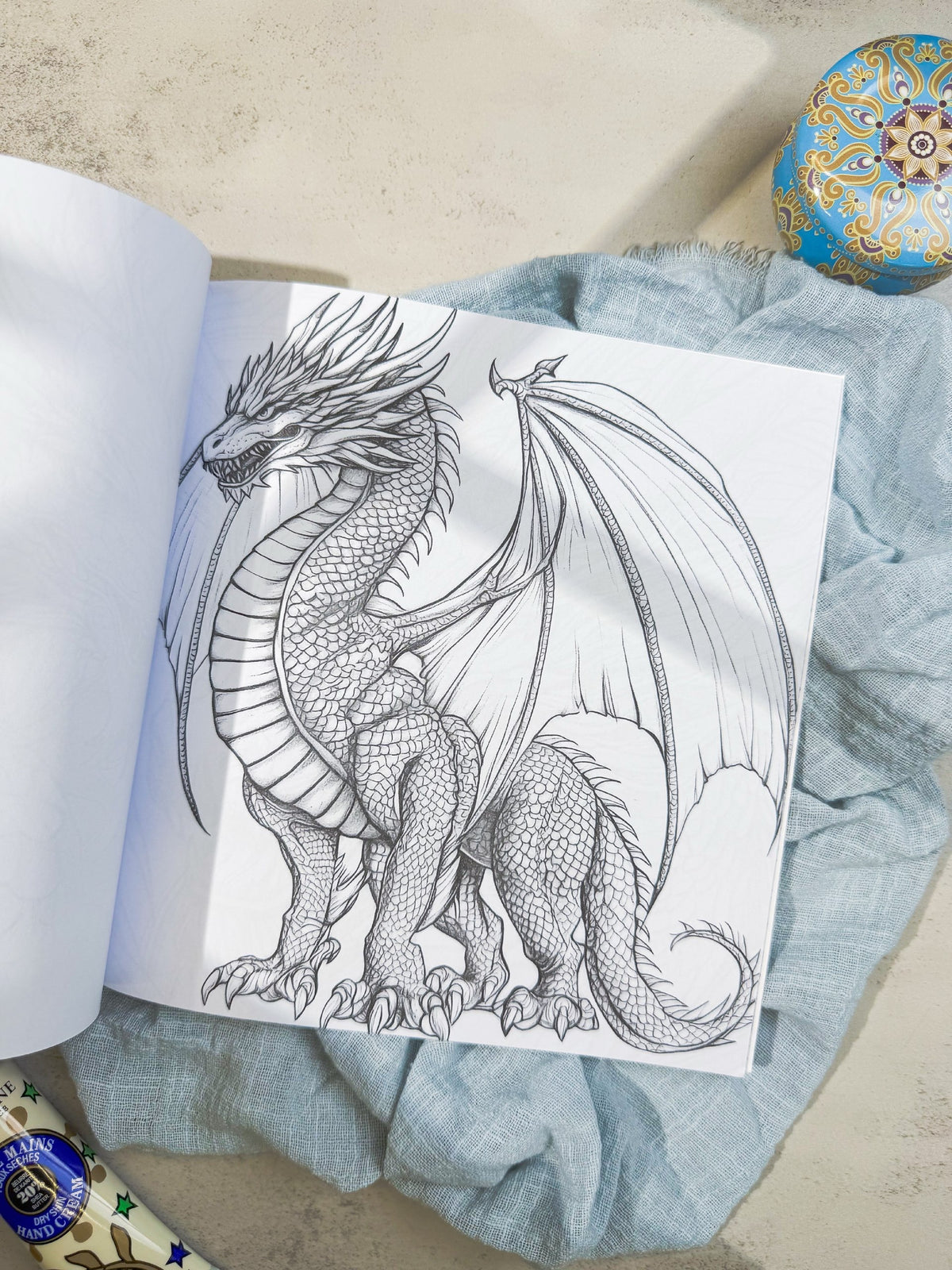 دفتر تلوين dragon