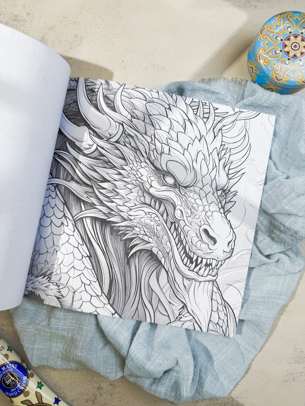 دفتر تلوين dragon
