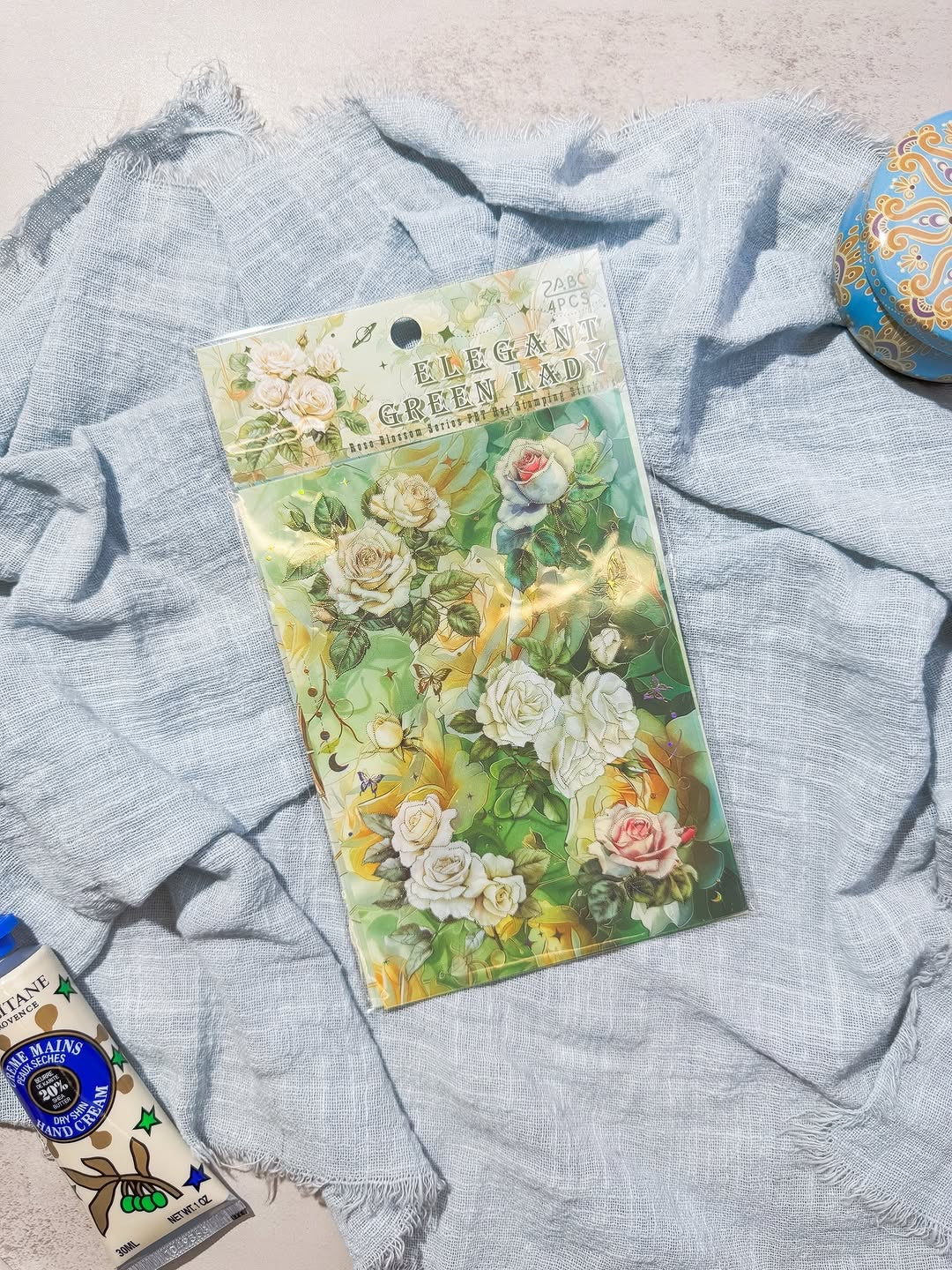 ملصقات ورود Elegant green lady