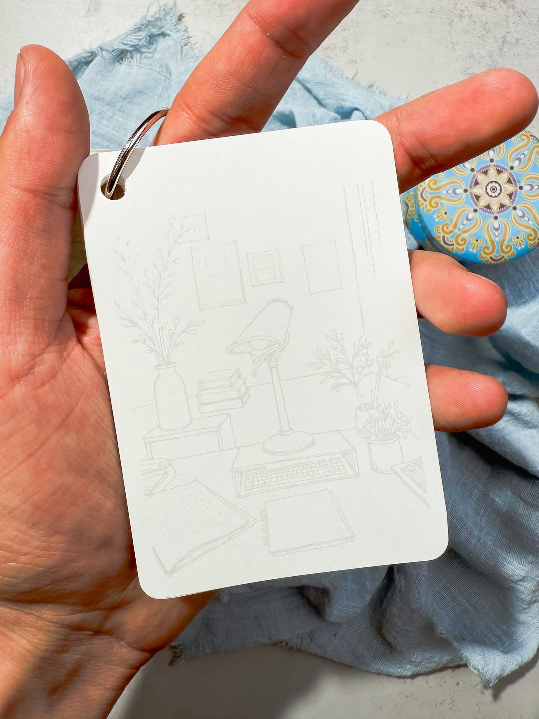 دفتر تلوين صغير Indoor room