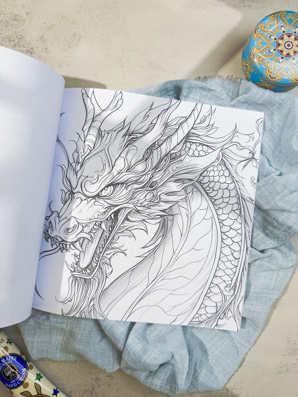 دفتر تلوين dragon