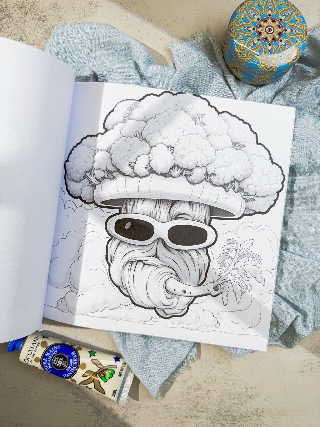 دفتر تلوين doodle monster