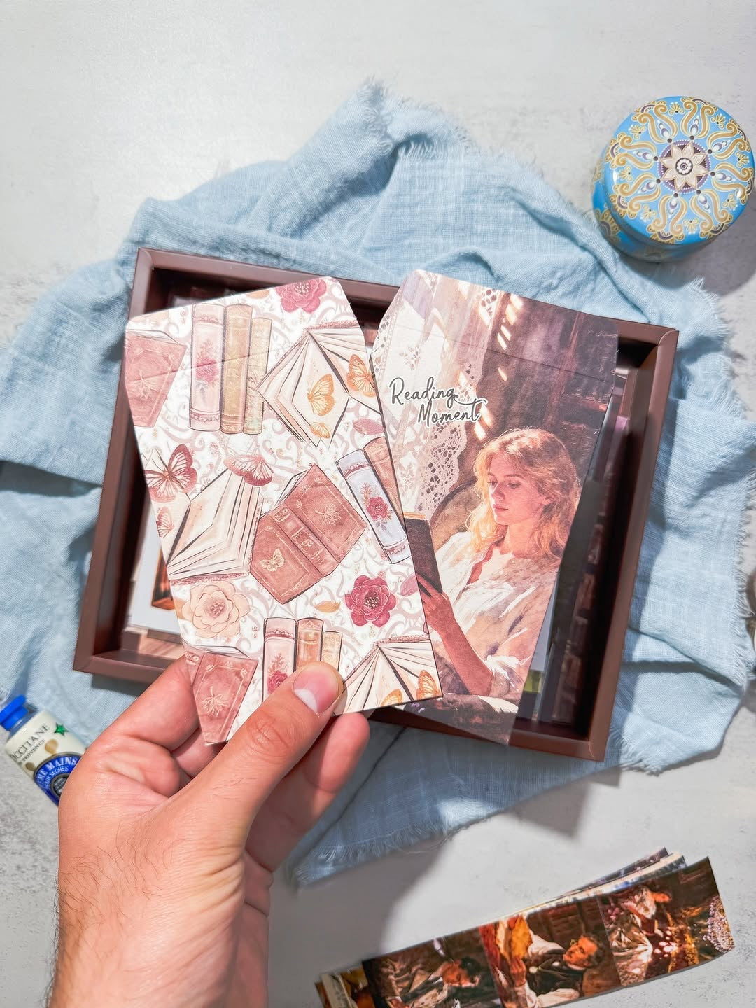 Whispering pages صندوق الجورنال الشامل