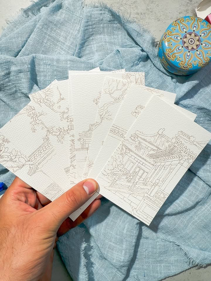 Watercoloring painting the imperial palace