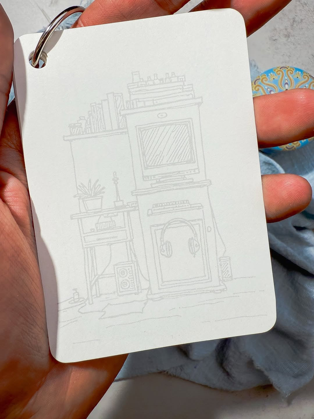 دفتر تلوين صغير Indoor room