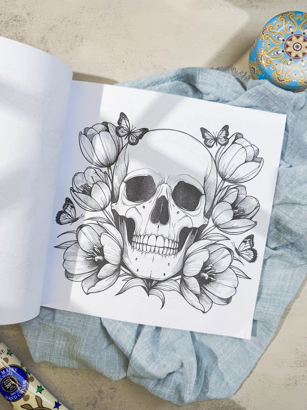 دفتر تلوين skull pattern