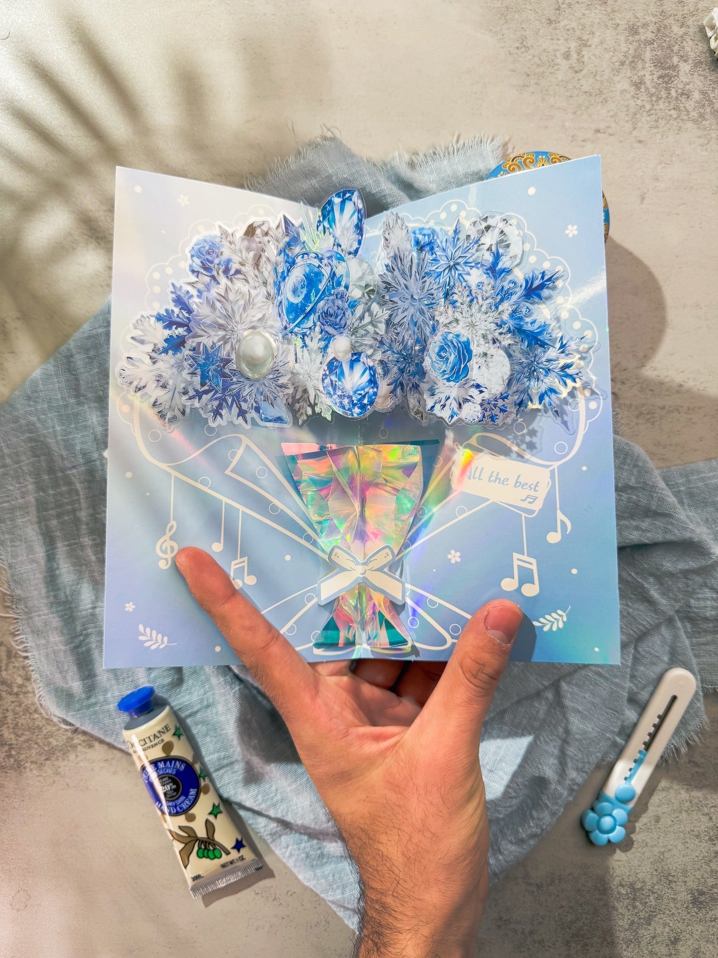 كارد معايدة بوكيه 3D blue