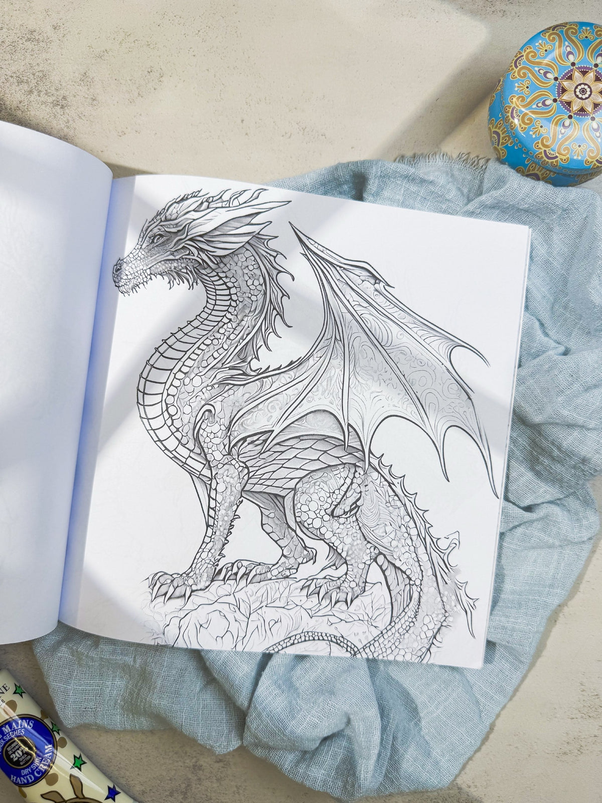 دفتر تلوين dragon