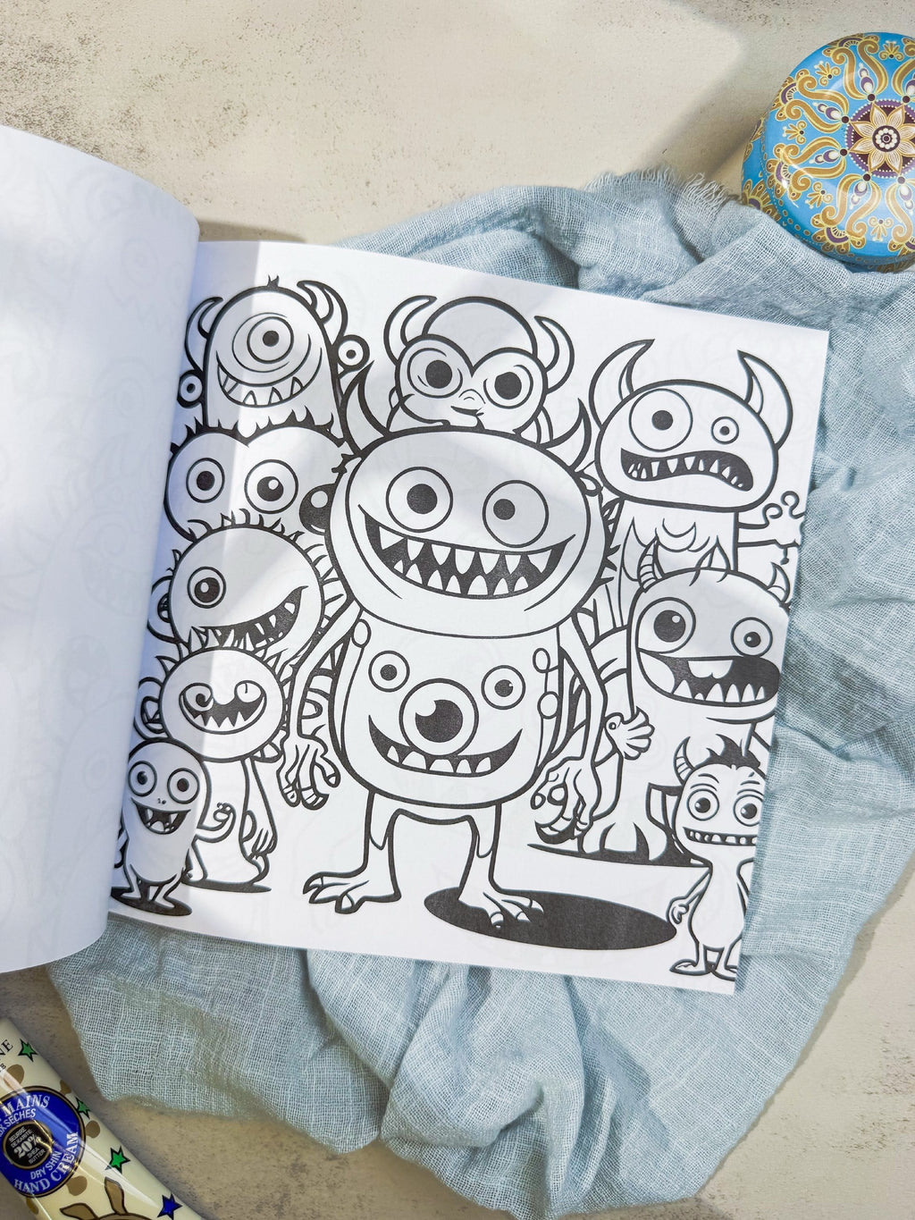 دفتر تلوين doodle monster