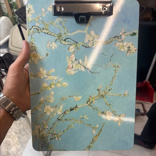 بورد a4